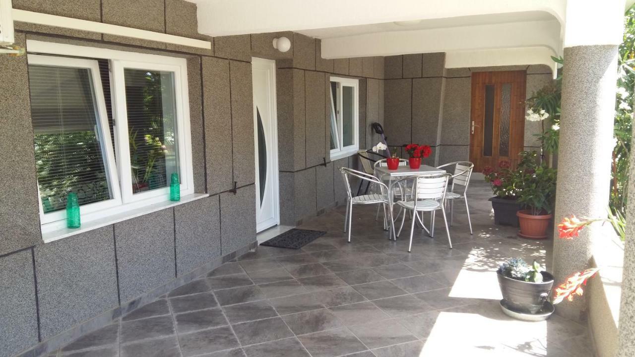 סנג' Apartment Melany מראה חיצוני תמונה