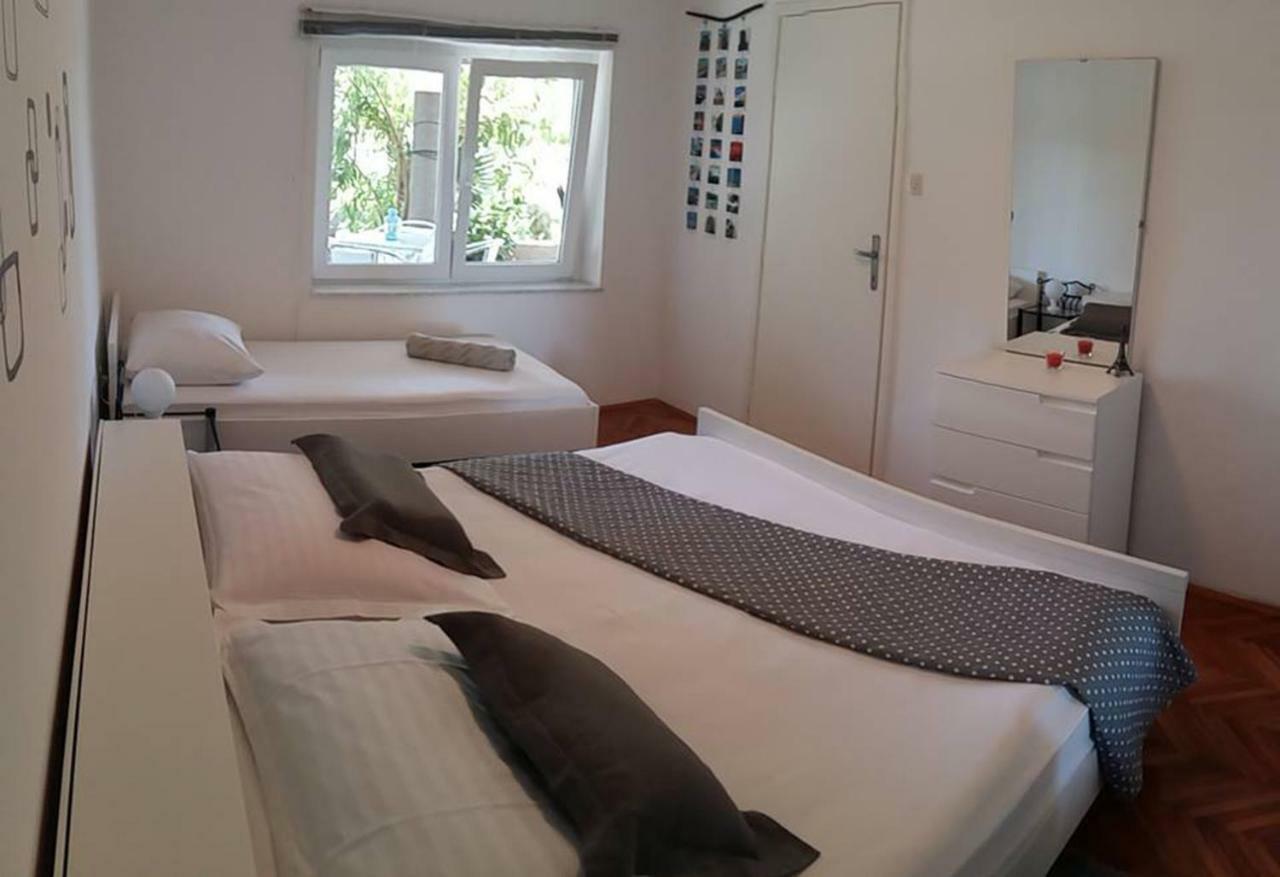 סנג' Apartment Melany מראה חיצוני תמונה